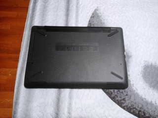 Portatil HP Negro con Accesorios