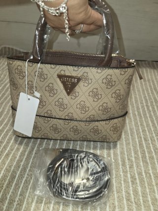 Bolso bandolera Guess Mujer Beige