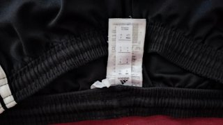 Pantaloncini Adidas neri e blu