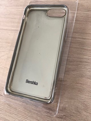 Funda espejo Bershka iPhone 8 Plus, poco uso