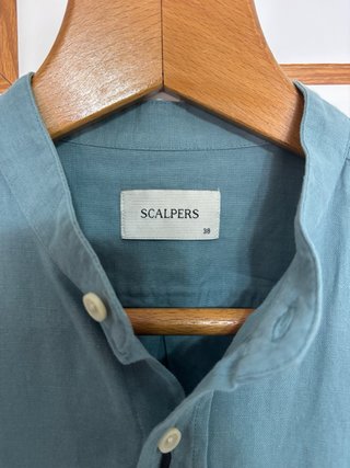 Camisa Scalpers cuello mao verde M