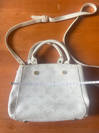 Bolso Louis Vuitton blanco