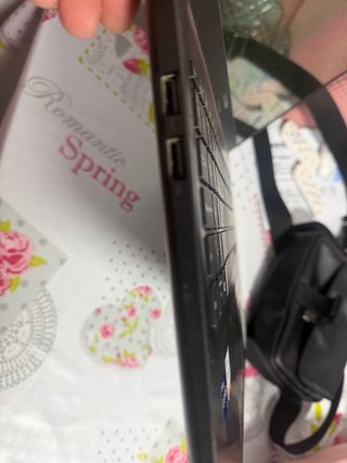 No enciende Portátil ASUS VivoBook K513E Negro