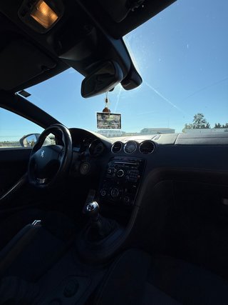 Peugeot RCZ 2.0 HDi 160cv