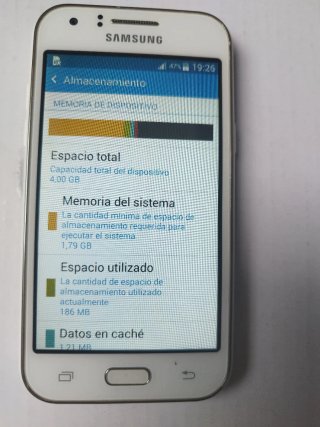 Samsung Galaxy J1 SM-J100H Blanco - 4.4.4