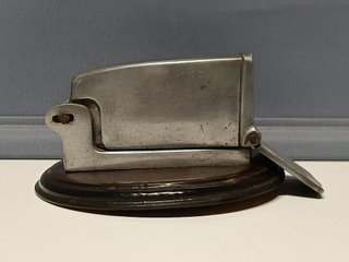 Antiguo Cenicero Basculante de Vagón de RENFE