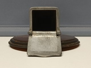 Antiguo Cenicero Basculante de Vagón de RENFE
