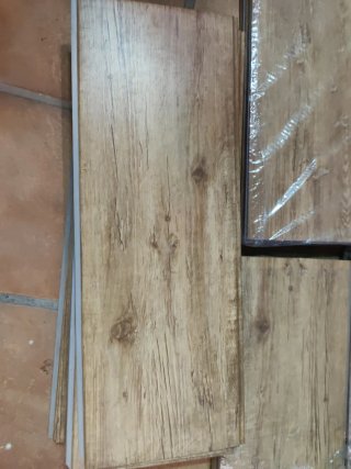 URGE VENTA Lamas suelo vinílico imitación madera