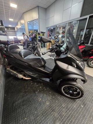 PIAGGIO MP3 500 2014 43.000KM CARNET DE COCHE