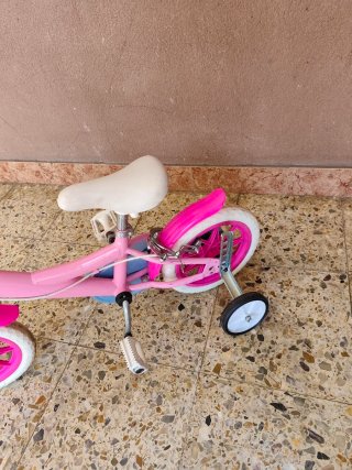 Bicicleta  infantil Hello Kitty rosa