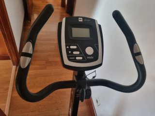 Bicicleta Estática BH ZT100