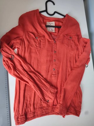 Blusa Stradivarius caldera M/38