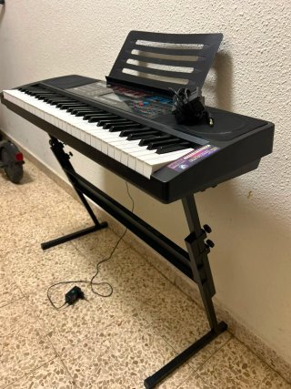 Teclado RockJam 61 teclas con pedal