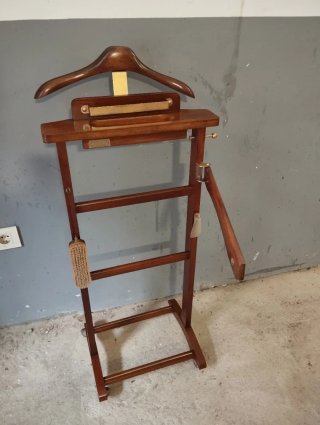 Galán de noche madera nogal antiguo