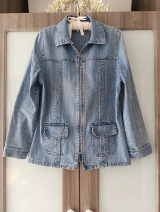 Chaqueta vaquera azul como nueva