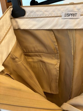 Pantalón fluido beige