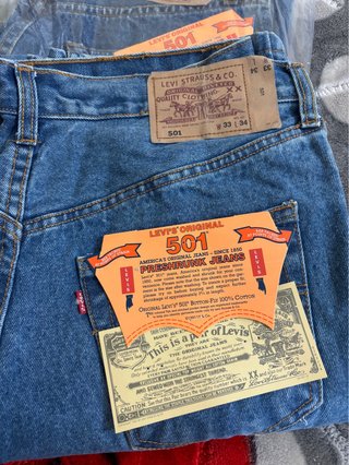8 jeans.. 4Levi's 4 calvin klein Talla L