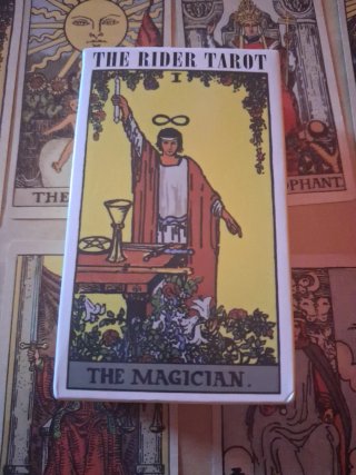Mazzo Tarocchi Rider Waite magician cardas