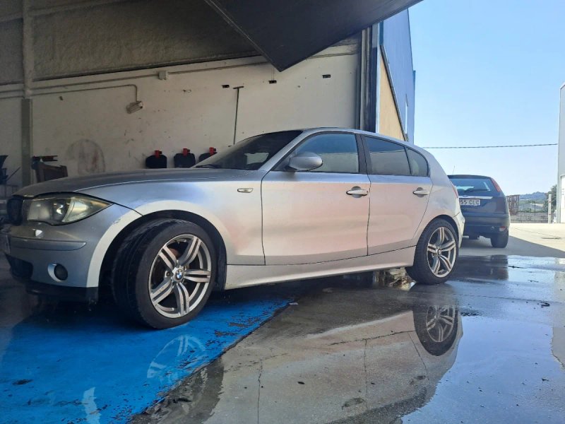 BMW Serie 1 2004 - foto 1