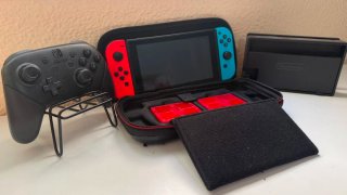 Nintendo Switch Negra/Roja