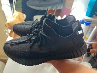 Adidas Yeezy Boost 350 V2 Negras