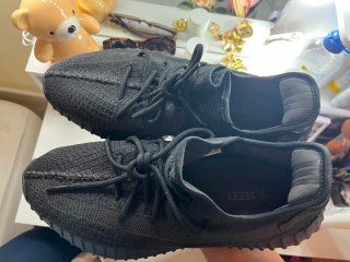 Adidas Yeezy Boost 350 V2 Negras