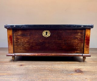 Antigua caja alemana Biedermeier c. 1885-1895