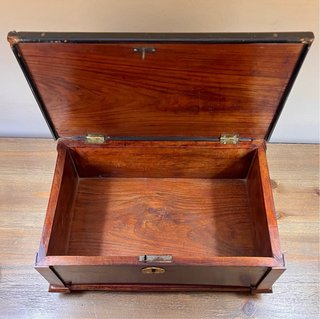 Antigua caja alemana Biedermeier c. 1885-1895
