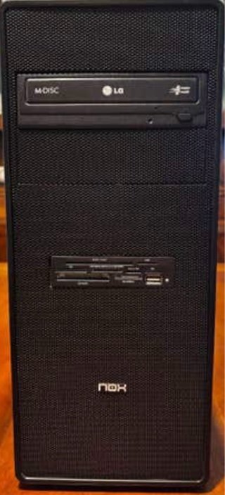 Torre PC GENIAL para componentes