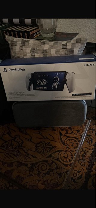 PlayStation Portal Nueva + Funda Protectora