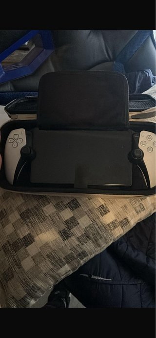 PlayStation Portal Nueva + Funda Protectora