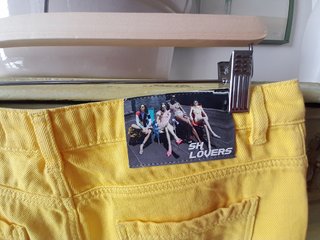 Shorts amarillos CLUBBER con cordones