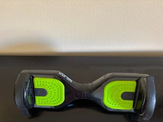 Hoverboard NILOX Negro y Verde