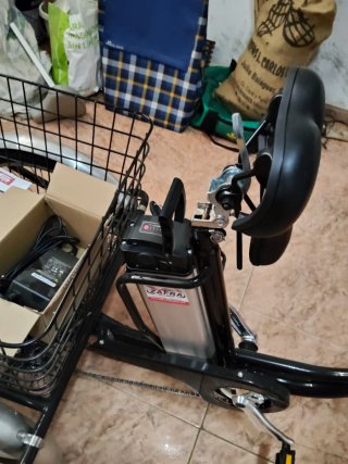 Triciclo Eléctrico Ciclotek con Cesta