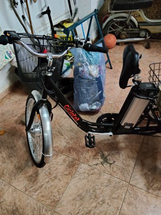 Triciclo Eléctrico Ciclotek con Cesta