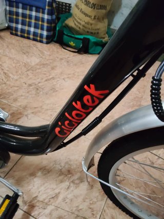 Triciclo Eléctrico Ciclotek con Cesta