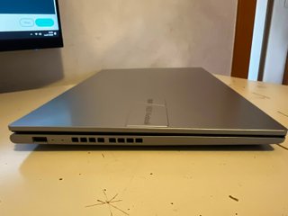 ASUS Vivobook 15 OLED
