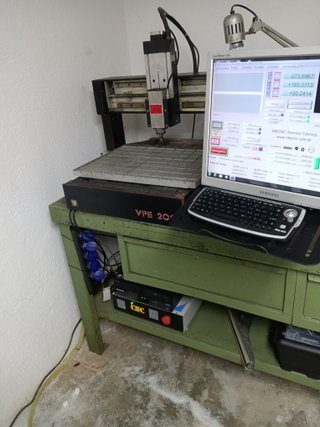 Fresadora CNC Robusta - No China