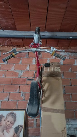 Bicicleta Motoretta Roja