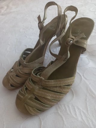 Zapatos de tacón mujer verde oliva