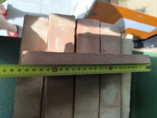 LADRILLOS DE BARRO  1€