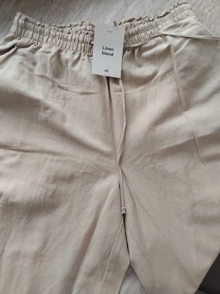 Pantalón H&M Lino Cropped Beige
