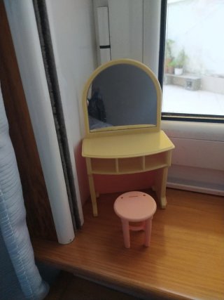 Muebles de juguete tocador y taburete
