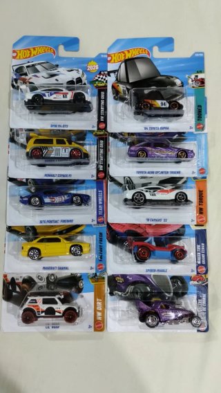 Hot Wheels varios modelos caja K 2026