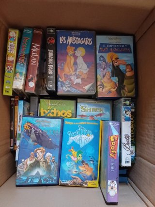 Películas VHS Disney Clásicos y Más.