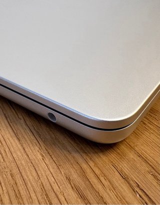 MacBook Air M2
