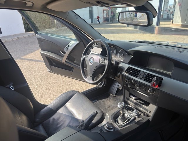 BMW 523I E61