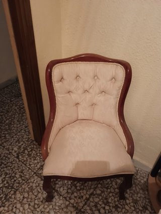 Juego 2 Sillas Antiguas Tapizadas