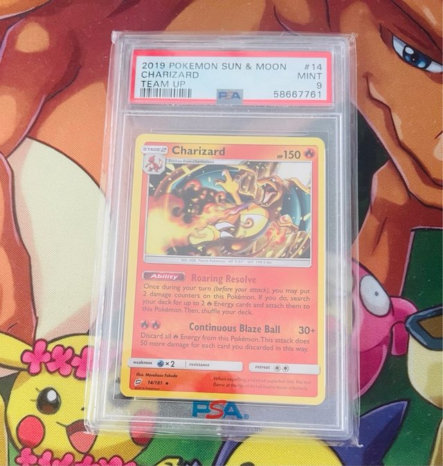 Charizard 2019 Sun & Moon PSA 9