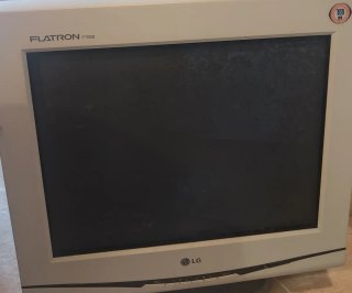 Monitor y Torre CRT LG Flatron F700B Beige